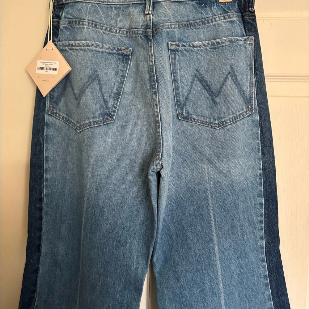 Mother Denim The Tux Sidestepper Sneak Fray
28 / Double Stacked - Picture 9 of 15